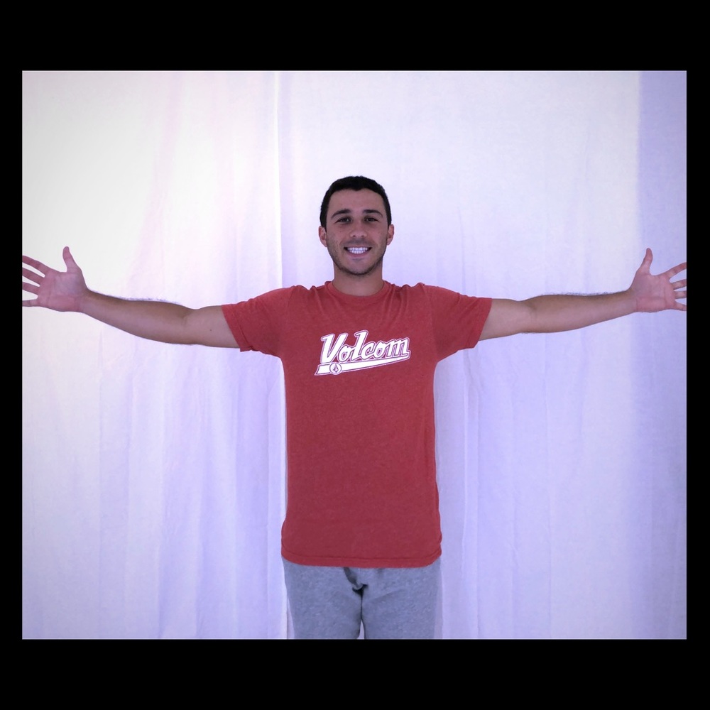 RED TEE - SHORT SLEEVE 🔴 ⛑🎒👺